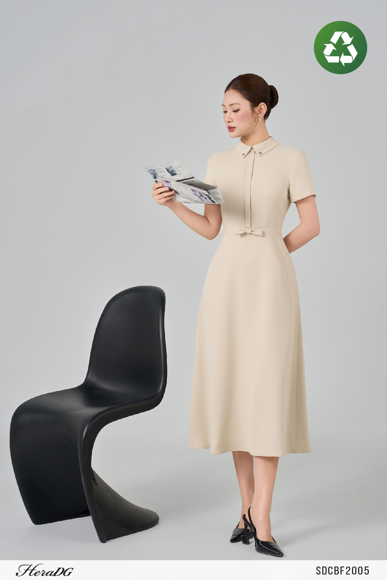 Ảnh của Đầm xoè eo đính nơ